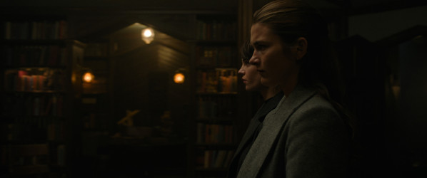 Heretic.2024.Hybrid.2160p.WEB-DL.DV.HDR.DDP5.1.Atmos.H265-AOC/Screens/mpv-shot0005.jpg