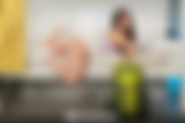 hornyhostel.com_08.11.22.ariana.van.x.-.stranger.in.my.bed.XXX.iMAGESET-IMNoob/010_010.jpg